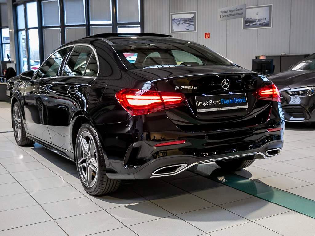 Mercedes-Benz A 250 2025