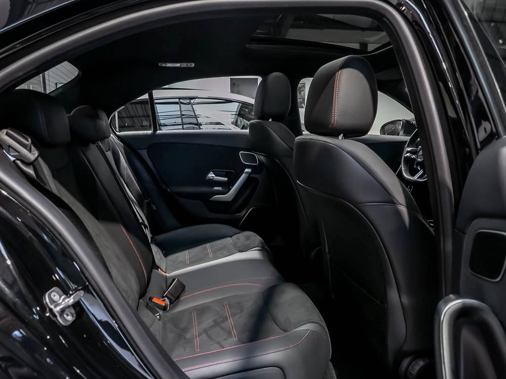 Mercedes-Benz A 250 2025