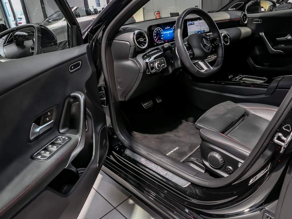 Mercedes-Benz A 250 2025
