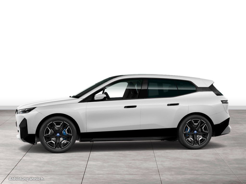 BMW iX 2023