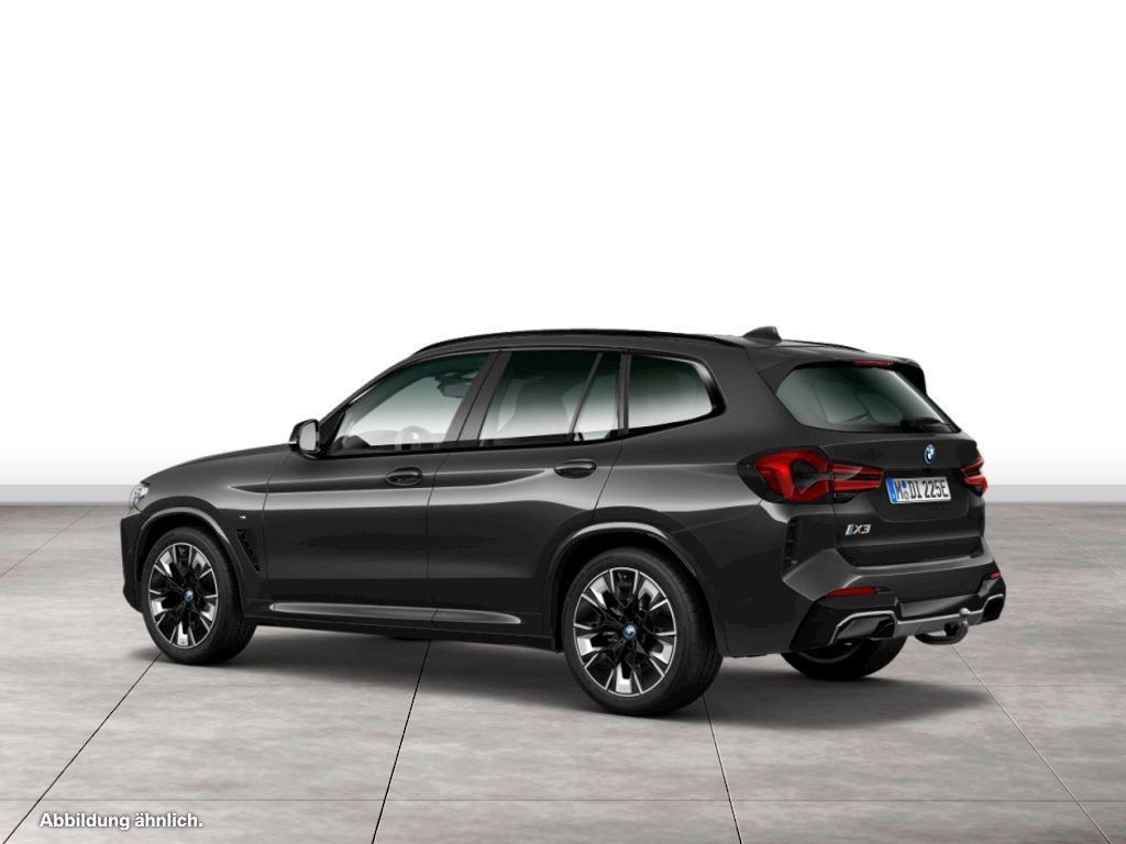 BMW iX3 2023