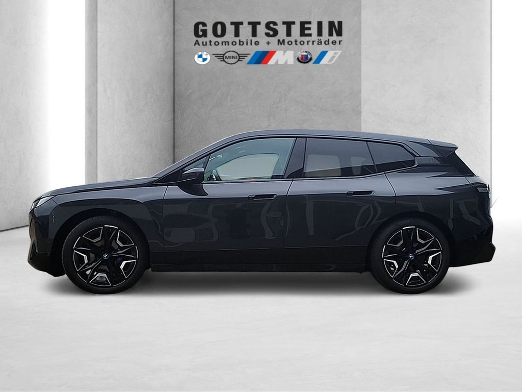 BMW iX 2023
