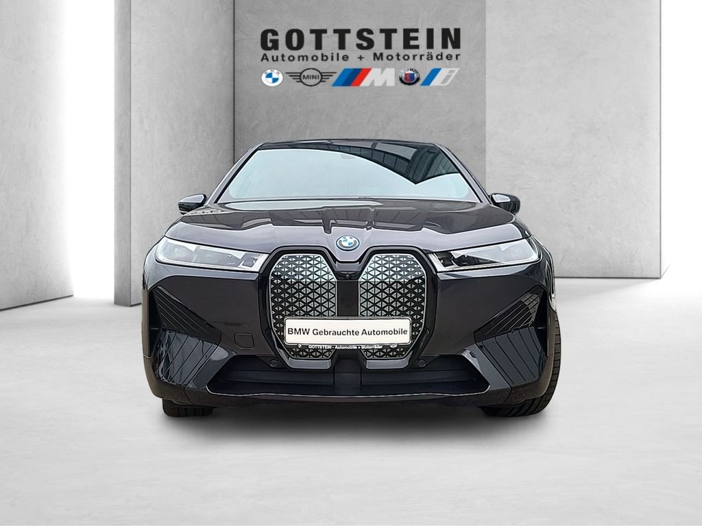 BMW iX 2023