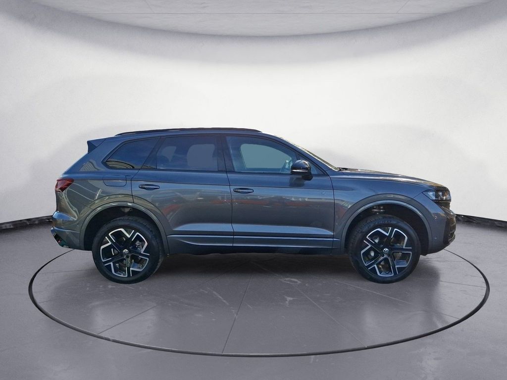 Volkswagen Touareg 2025