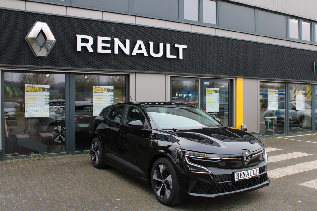 Renault Megane E-TECH 2022