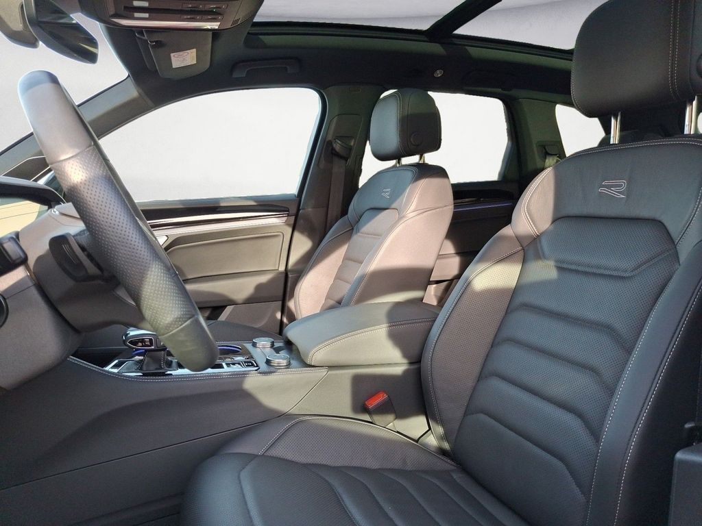 Volkswagen Touareg 2025