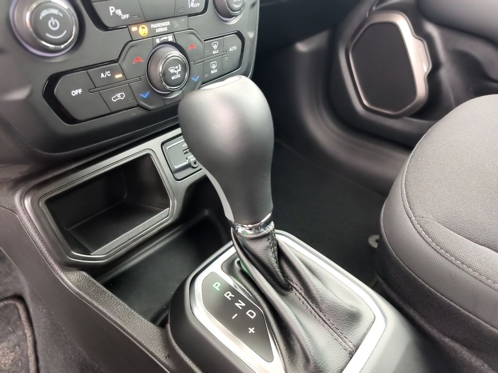 Jeep Renegade 2023
