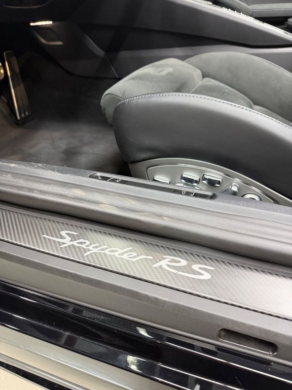 Porsche Boxster 2025