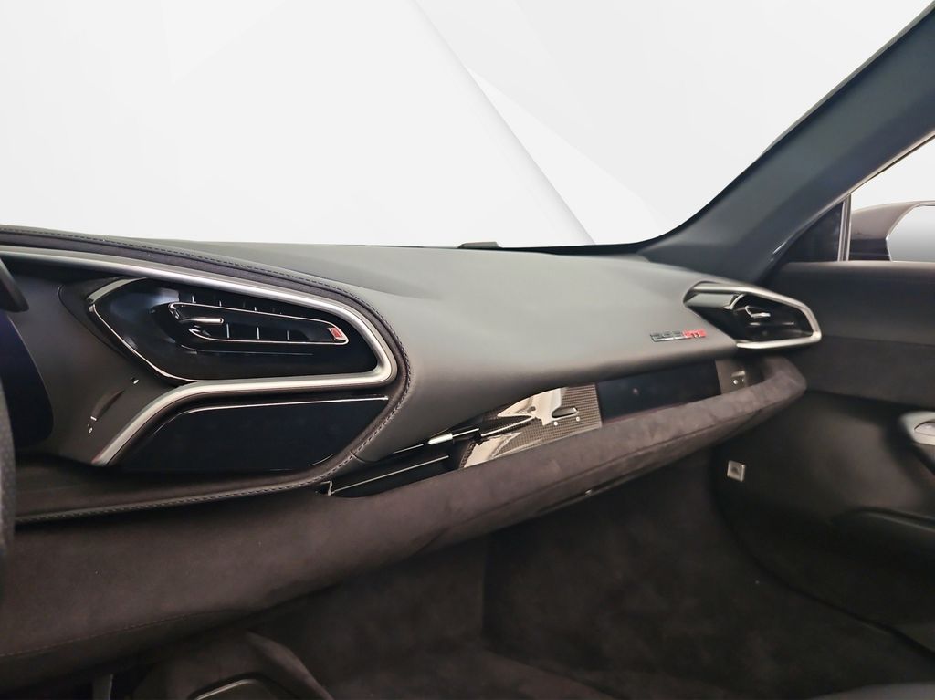 Ferrari 296 GTS 2024