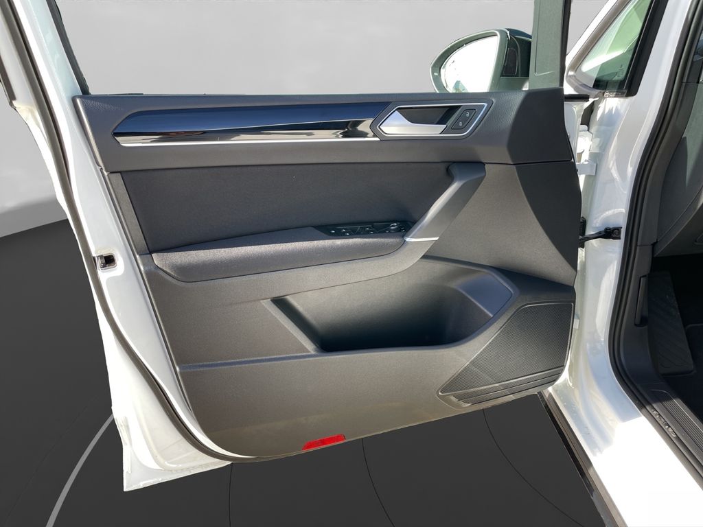 Volkswagen Touran 2025