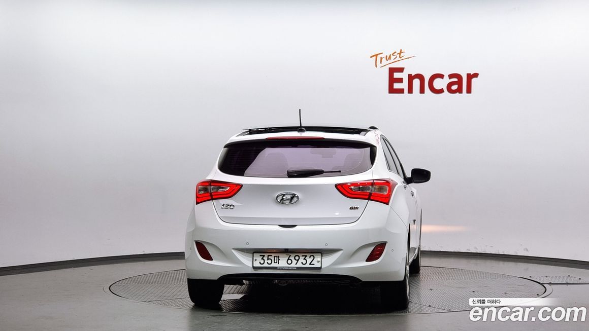 Hyundai i30 2014
