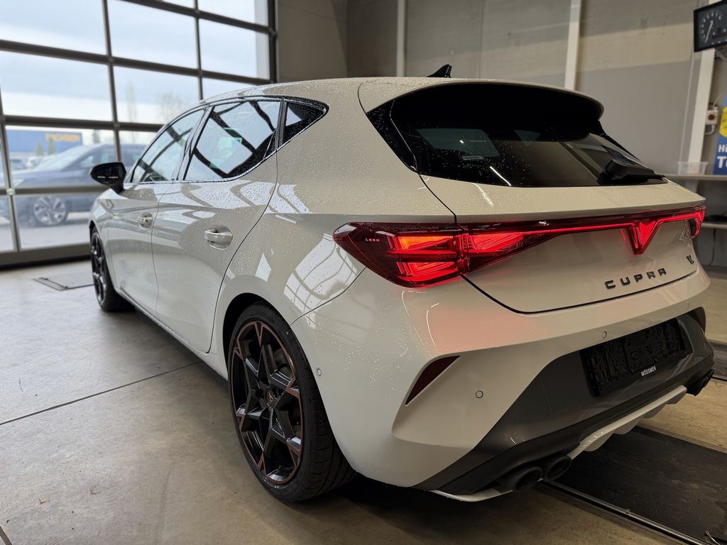 Cupra Leon 2025