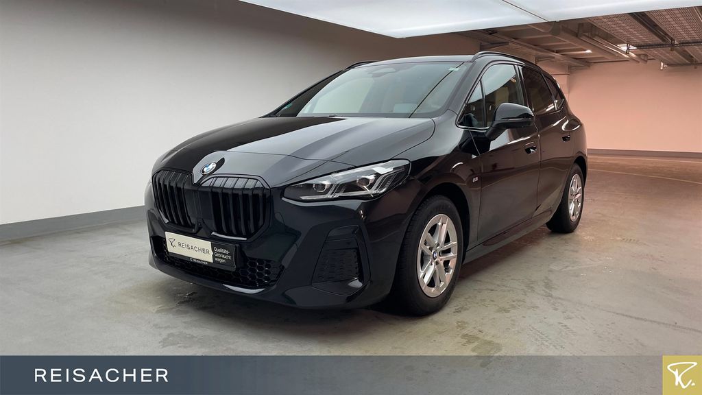 BMW 220 2025