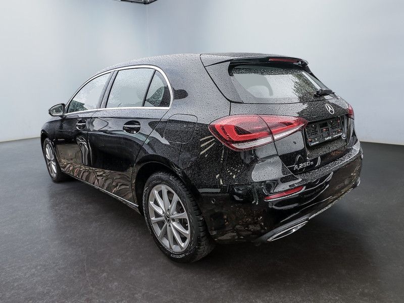Mercedes-Benz A 250 2022