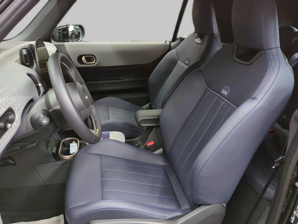 MINI Cooper Cabrio 2024