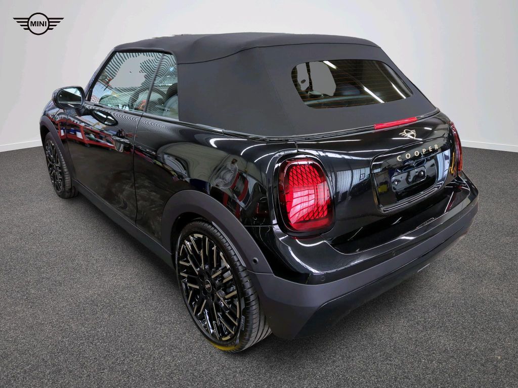 MINI Cooper Cabrio 2024