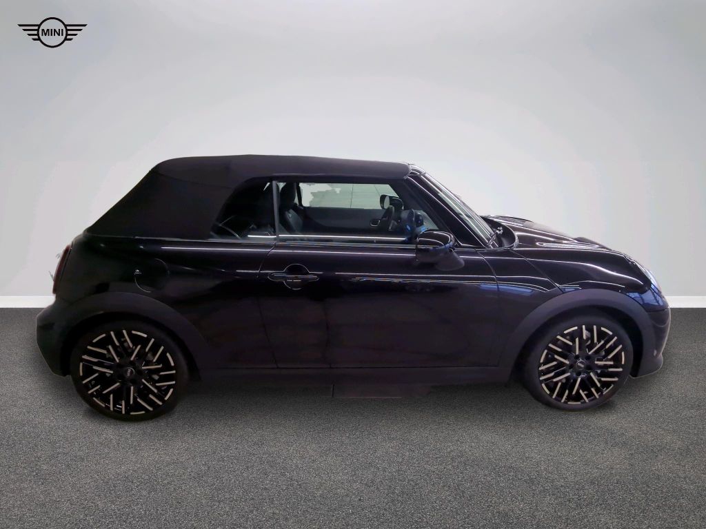 MINI Cooper Cabrio 2024