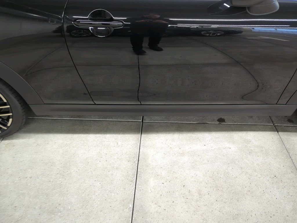 MINI Cooper Cabrio 2024