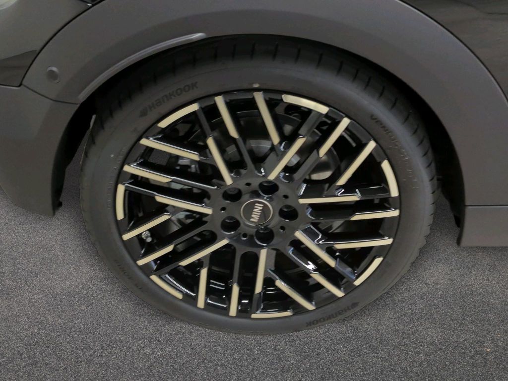 MINI Cooper Cabrio 2024