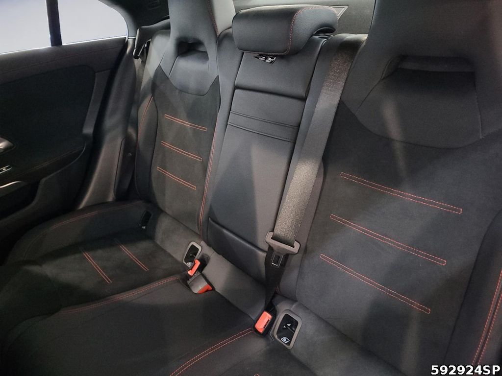 Mercedes-Benz CLA 250 2024