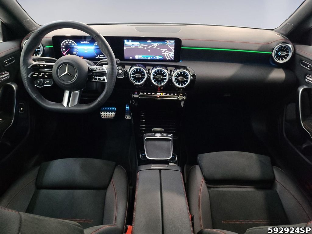 Mercedes-Benz CLA 250 2024