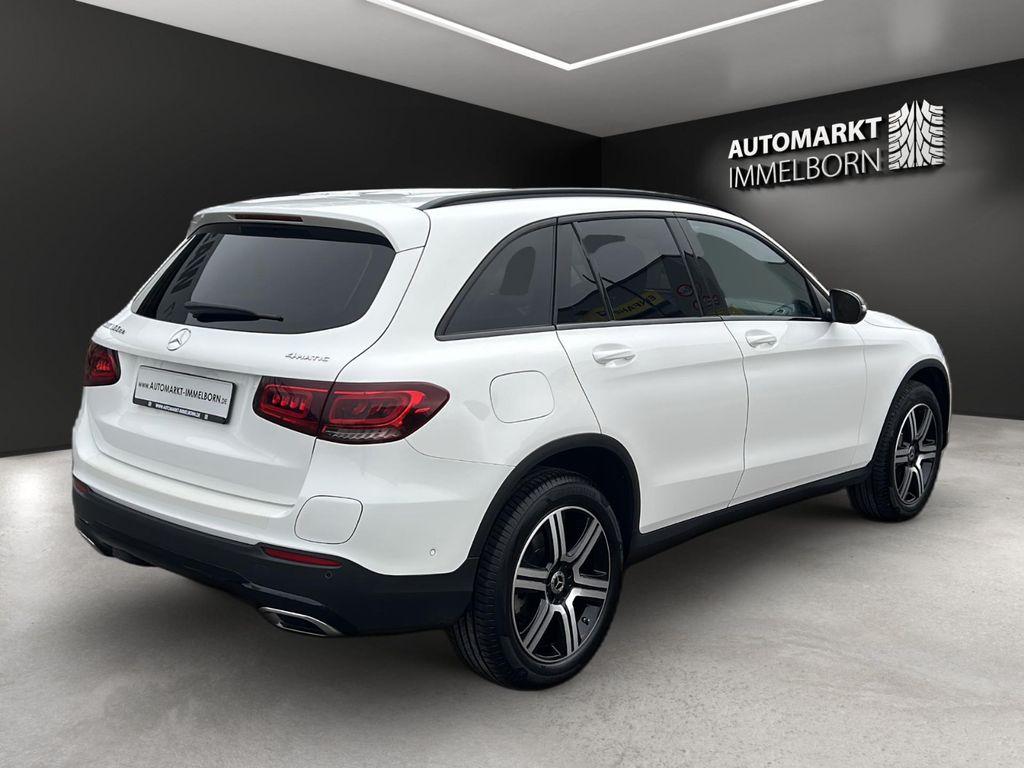 Mercedes-Benz GLC 300 2022