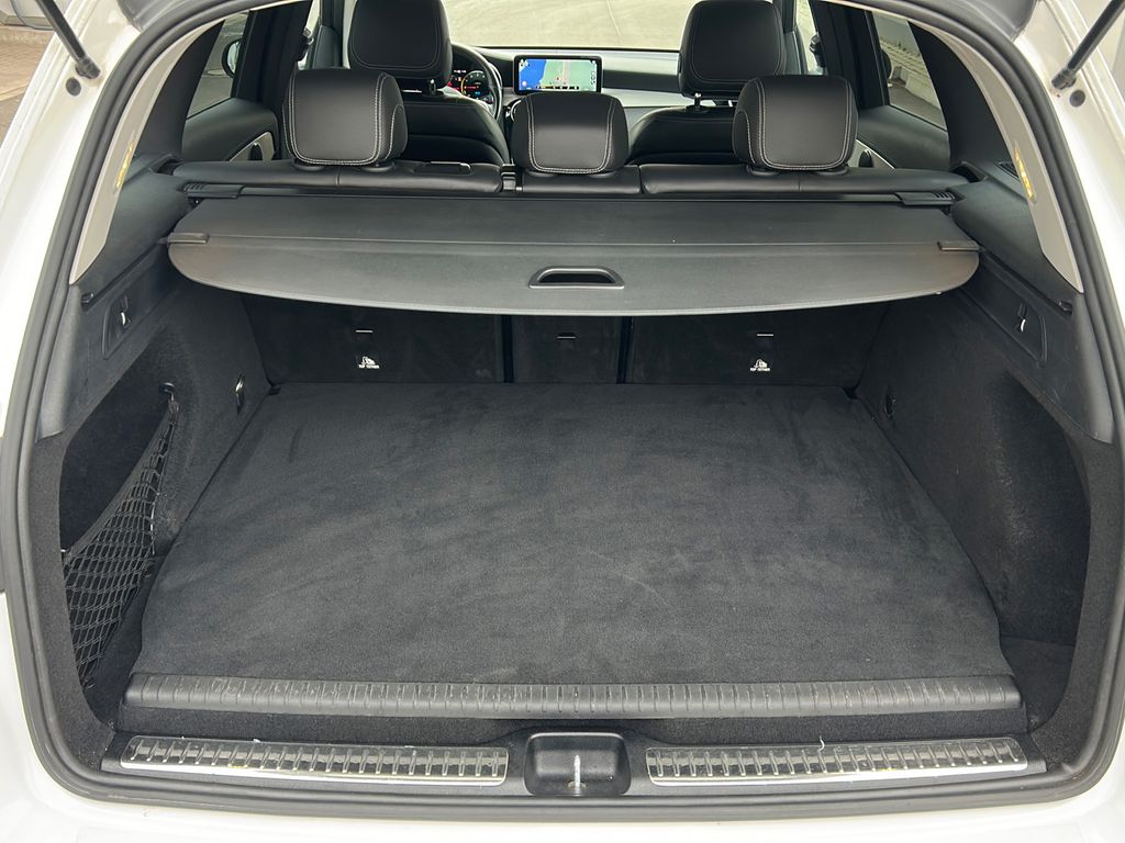 Mercedes-Benz GLC 300 2022