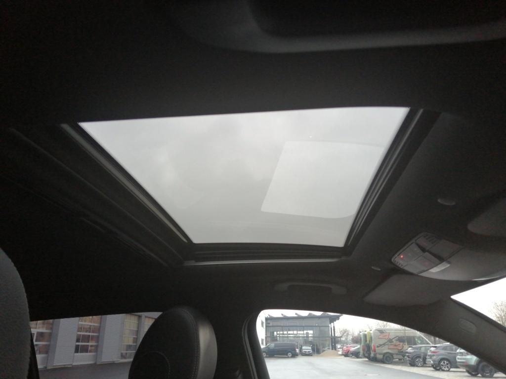 Mercedes-Benz EQC 2022