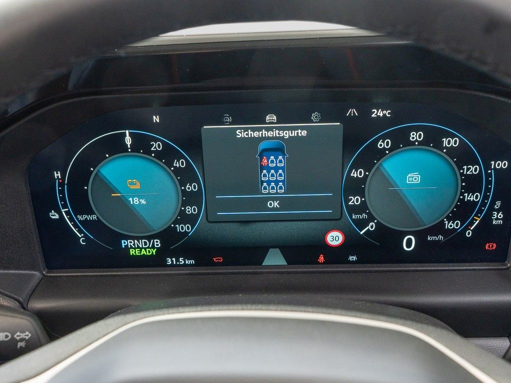 Volkswagen T7 Caravelle 2025