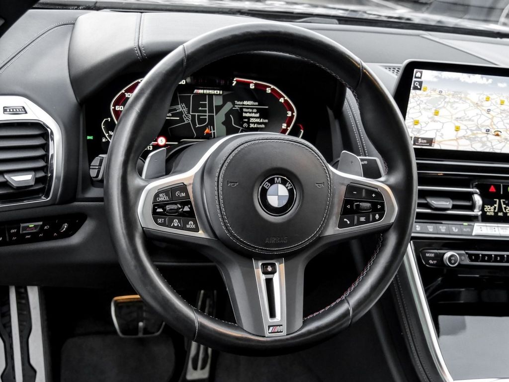 BMW M850 2023