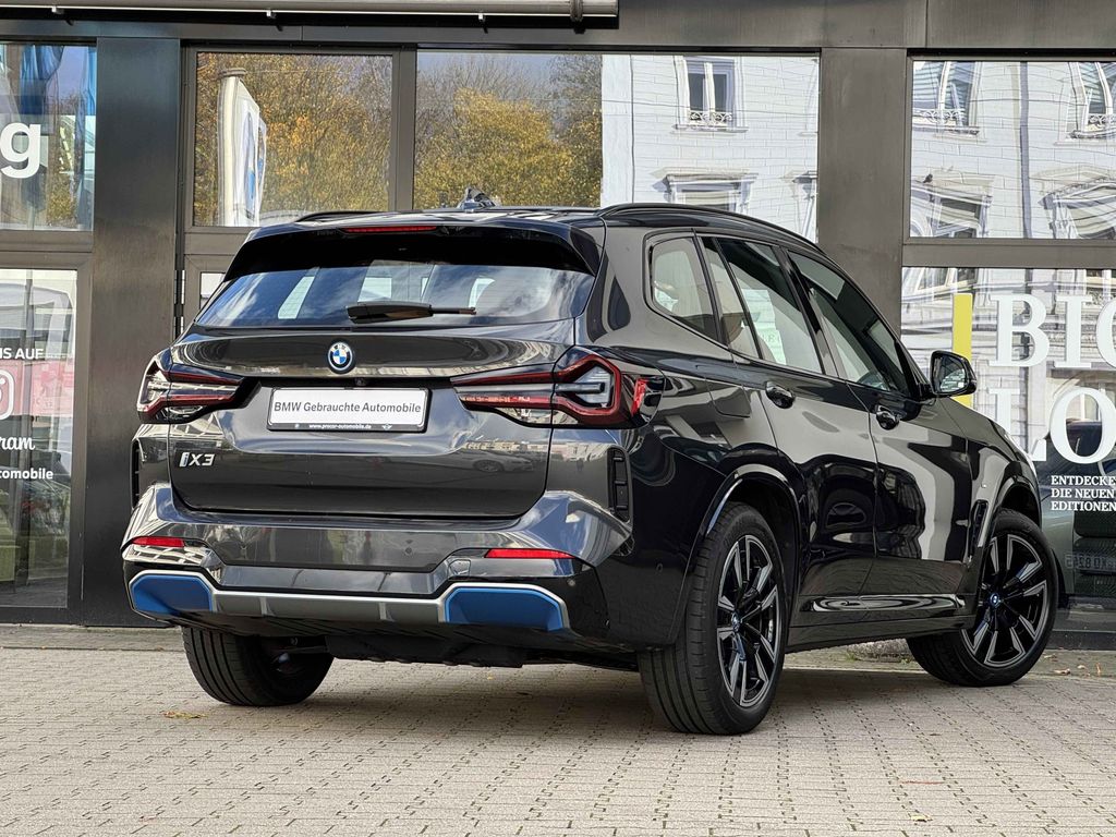 BMW iX3 2022