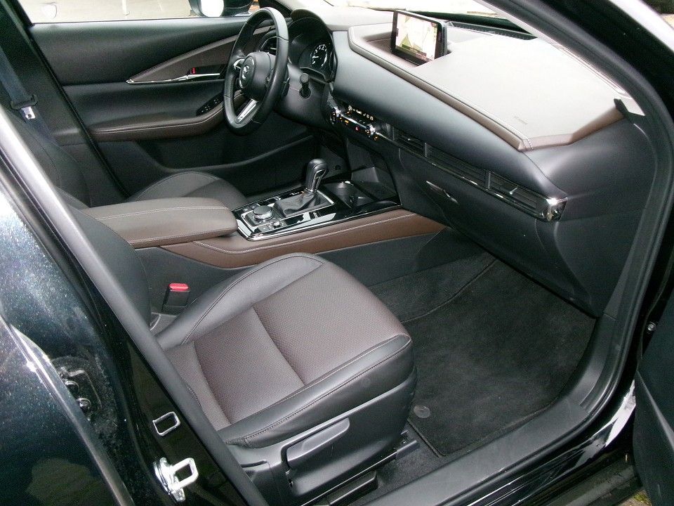 Mazda CX-30 2025