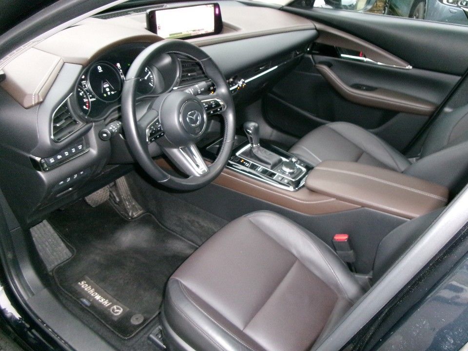 Mazda CX-30 2025
