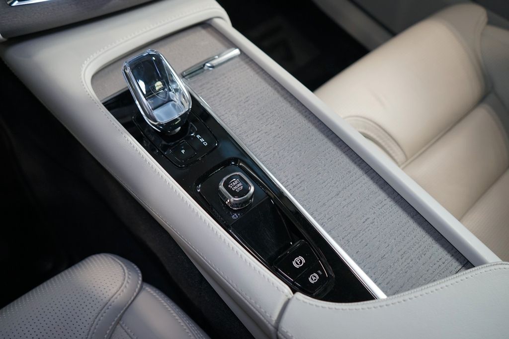 Volvo XC90 2024