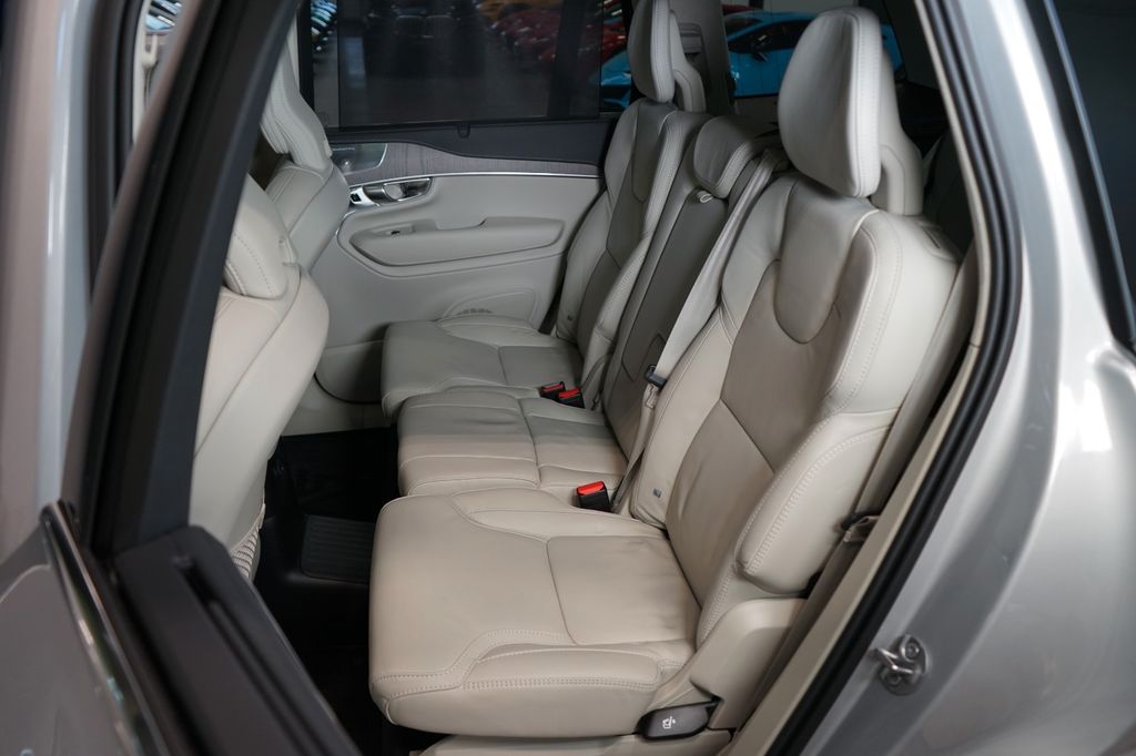 Volvo XC90 2024