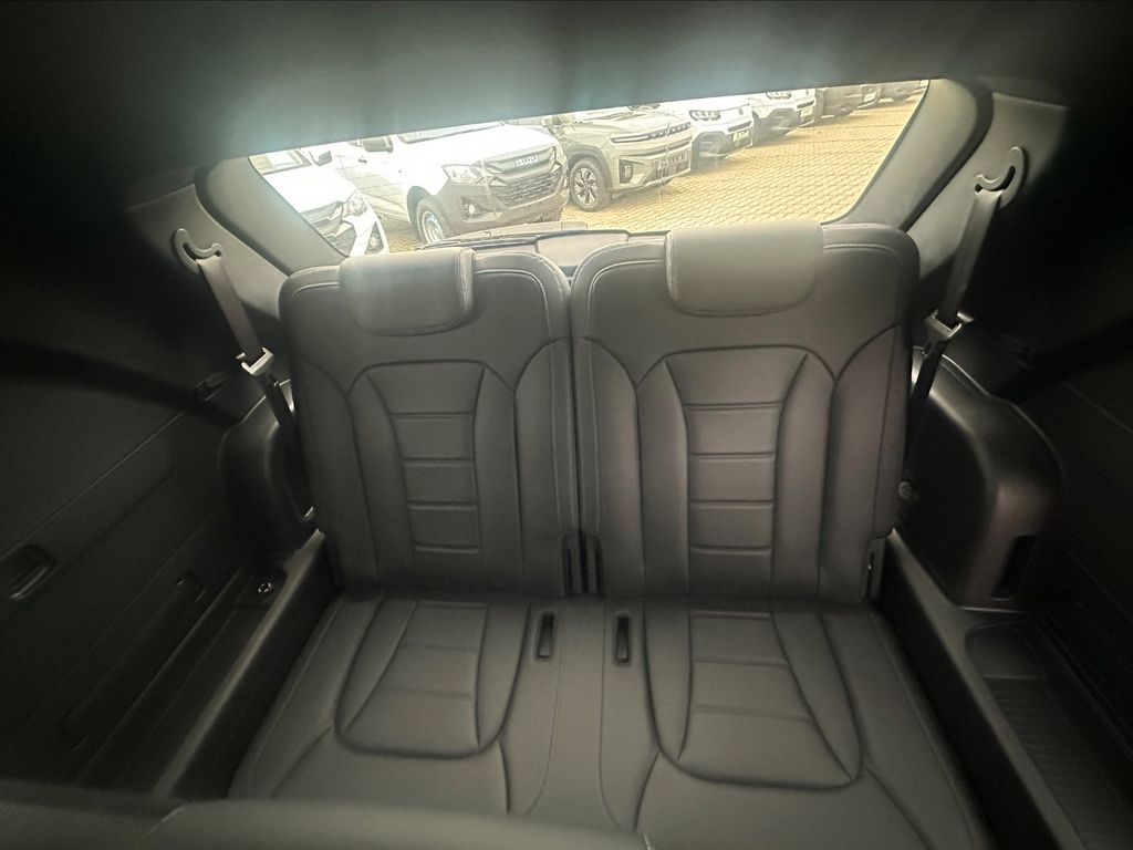 KGM Rexton 2025