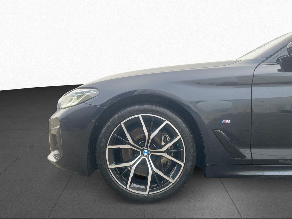 BMW 540 2022