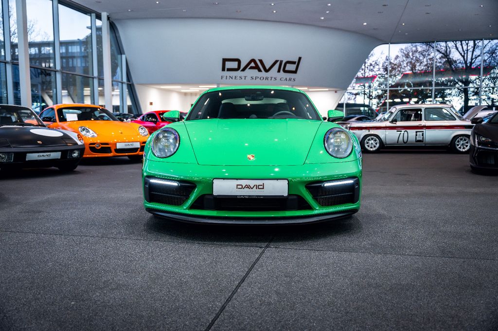 Porsche 992 2022