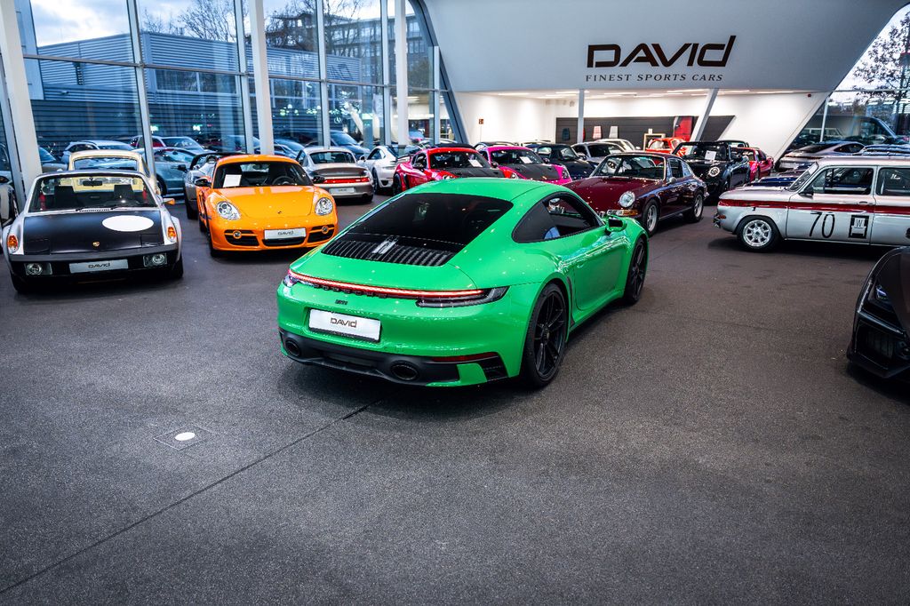 Porsche 992 2022