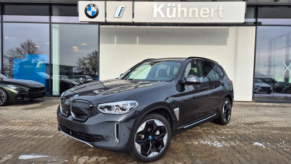 BMW iX3 2021