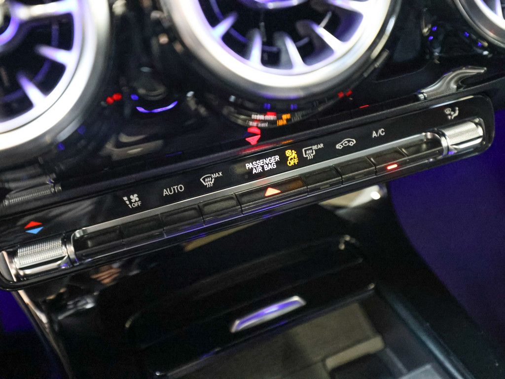 Mercedes-Benz A 35 AMG 2025