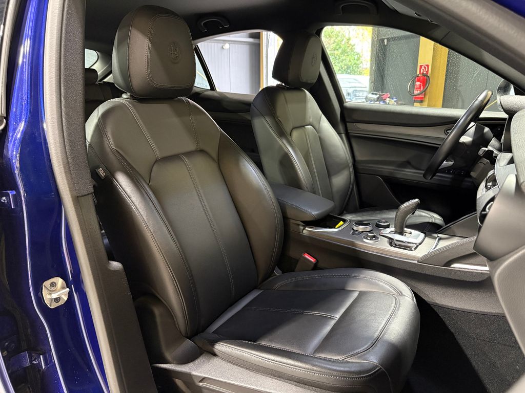 Alfa Romeo Stelvio 2022