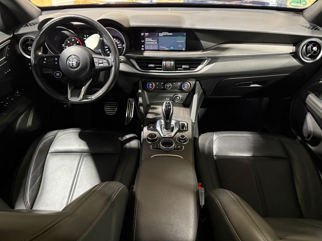 Alfa Romeo Stelvio 2022