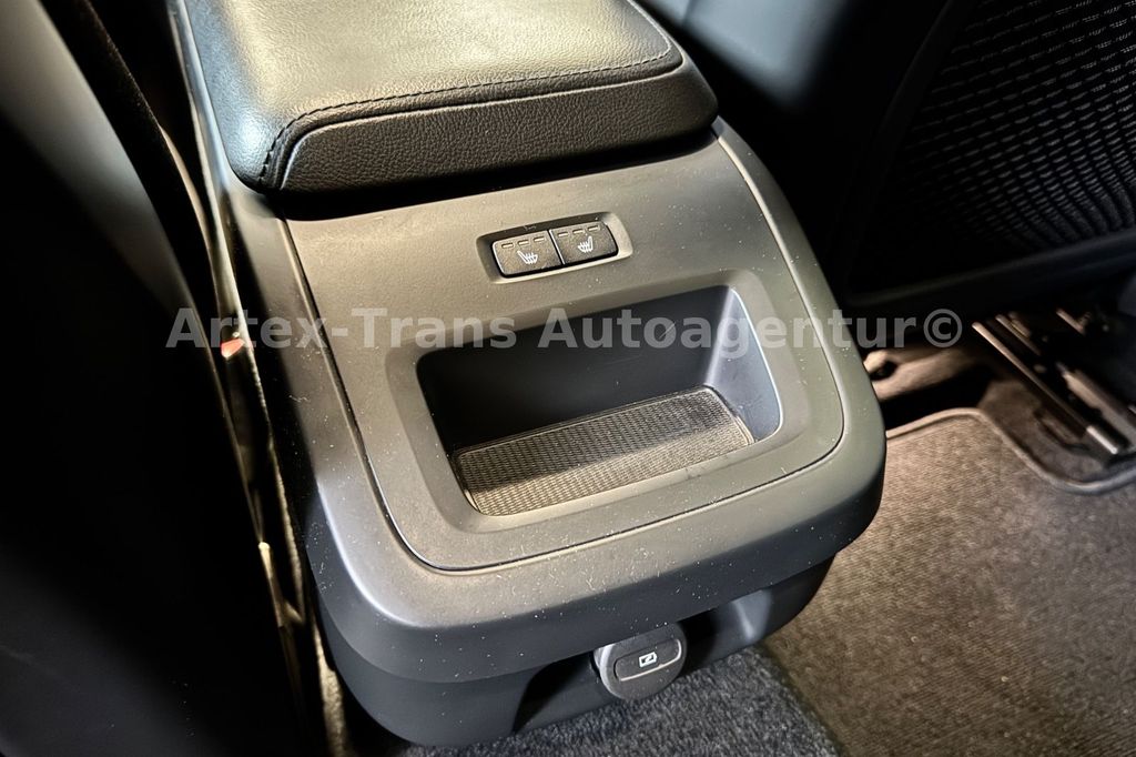 Volvo V60 2022