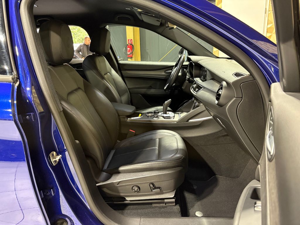Alfa Romeo Stelvio 2022