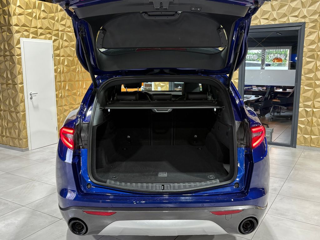 Alfa Romeo Stelvio 2022