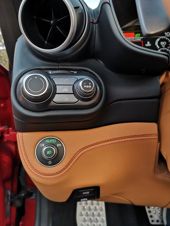 Ferrari Portofino 2023