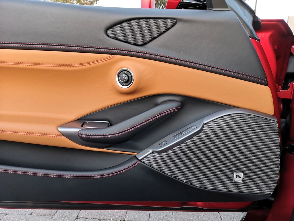 Ferrari Portofino 2023