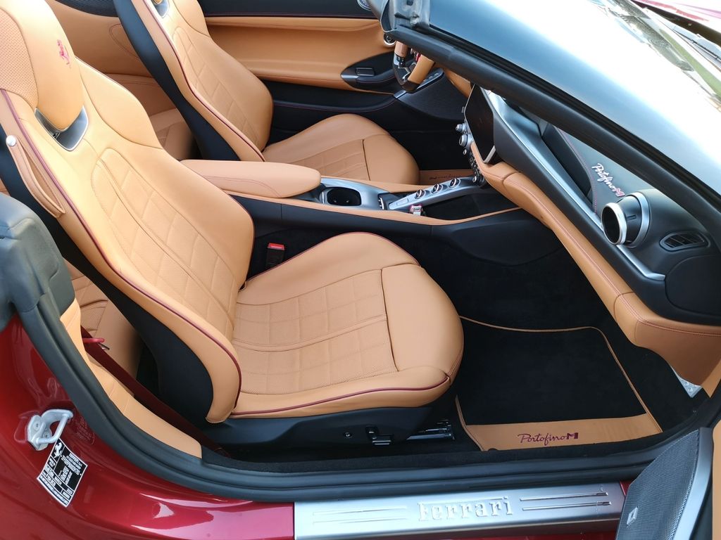 Ferrari Portofino 2023