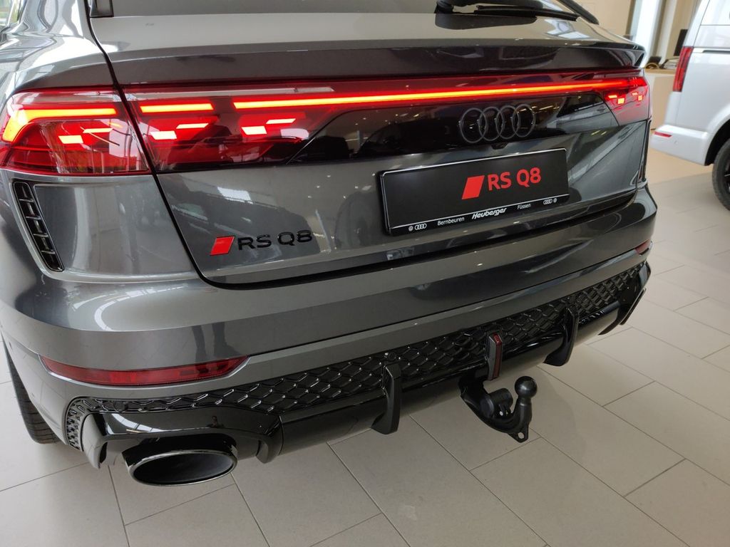 Audi RSQ8 2025